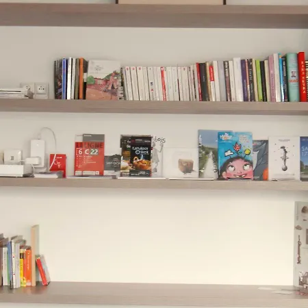 Apartament Mon A Gerland Ii